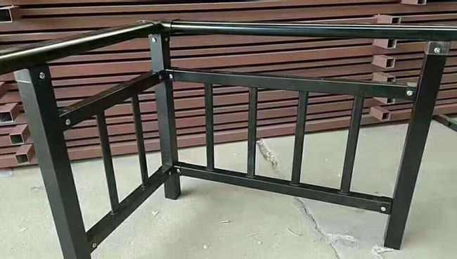锌钢阳台护栏